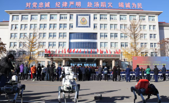 江蘇青鳥靈豹機器人登央視直播，亮相“119”消防救援科技文化節(jié)